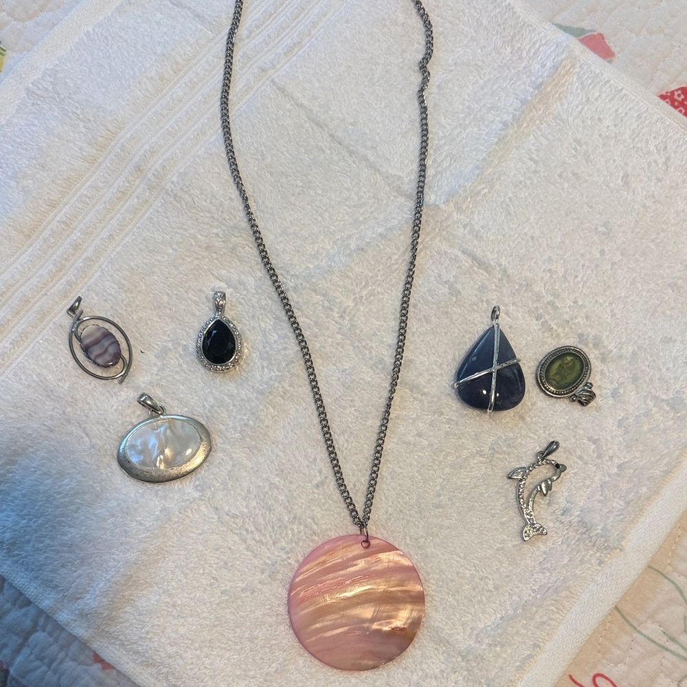 Pink Shell Pendant Necklace